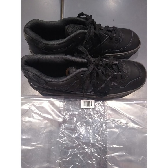 New Balance 550 GS Boys Shoes Size 7 Color: Black/Black